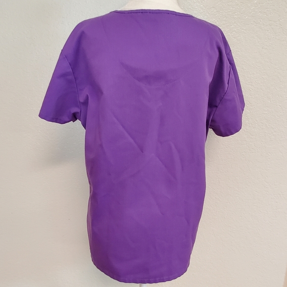 Made 2 Love Purple Scrub Top Size M - Picture 6 of 7